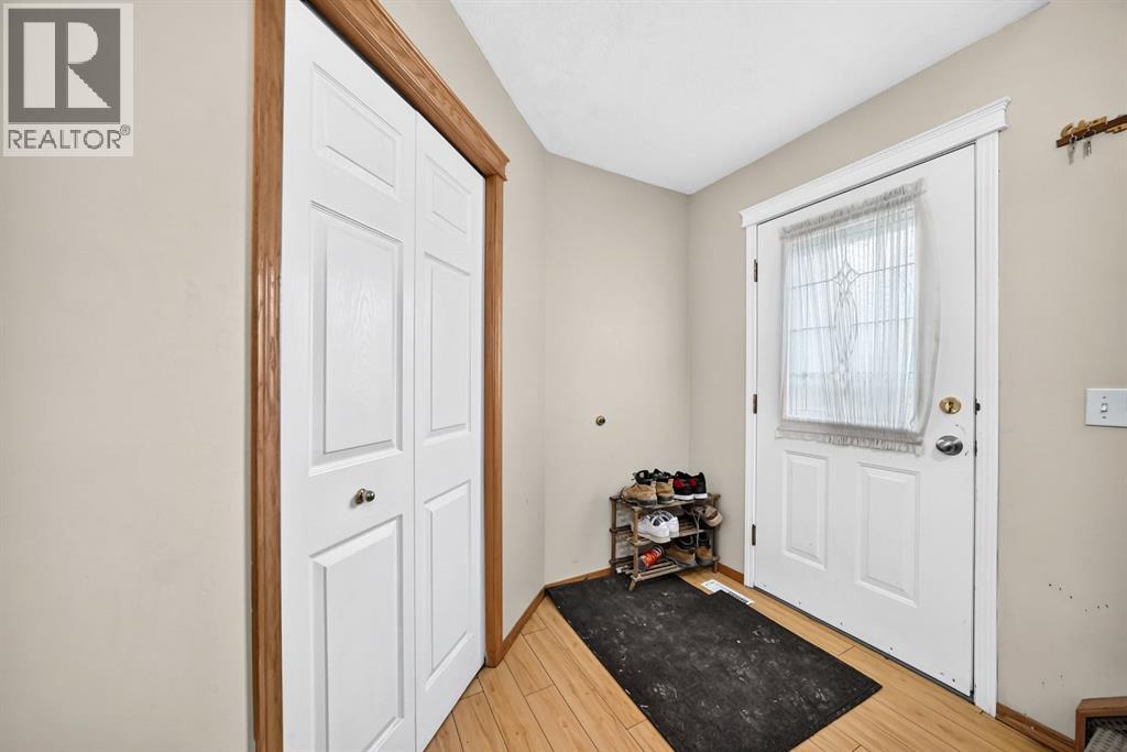 145 Martinvalley Crescent NE