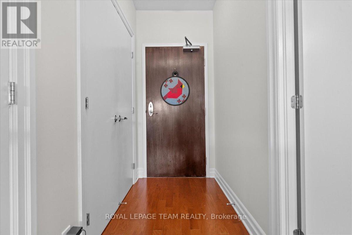 304 - 1433 WELLINGTON STREET