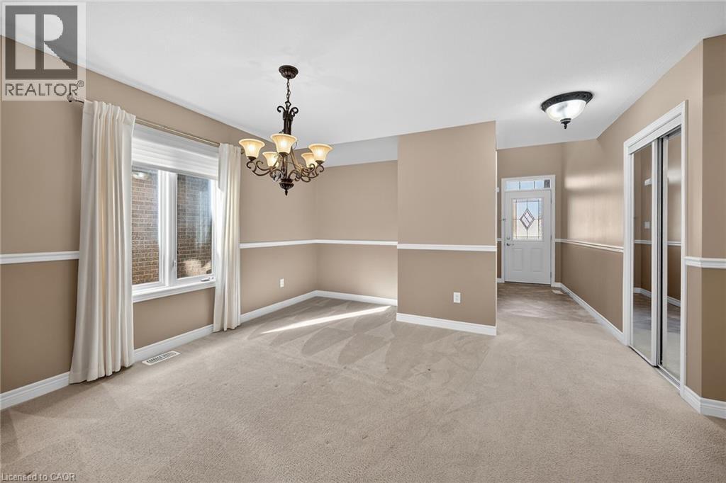 76 ABBOTSFORD Trail