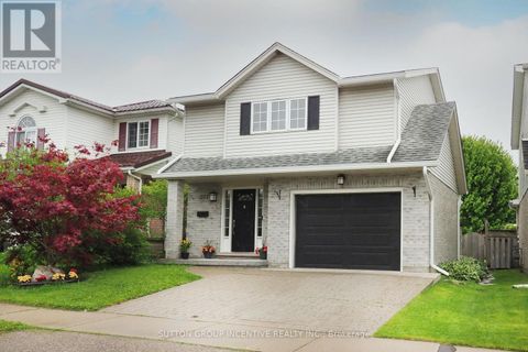 251 GREY FOX DRIVE Kitchener ON N2E3N7