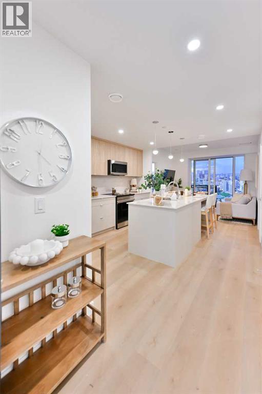 SL250, 1520 4 Street SW