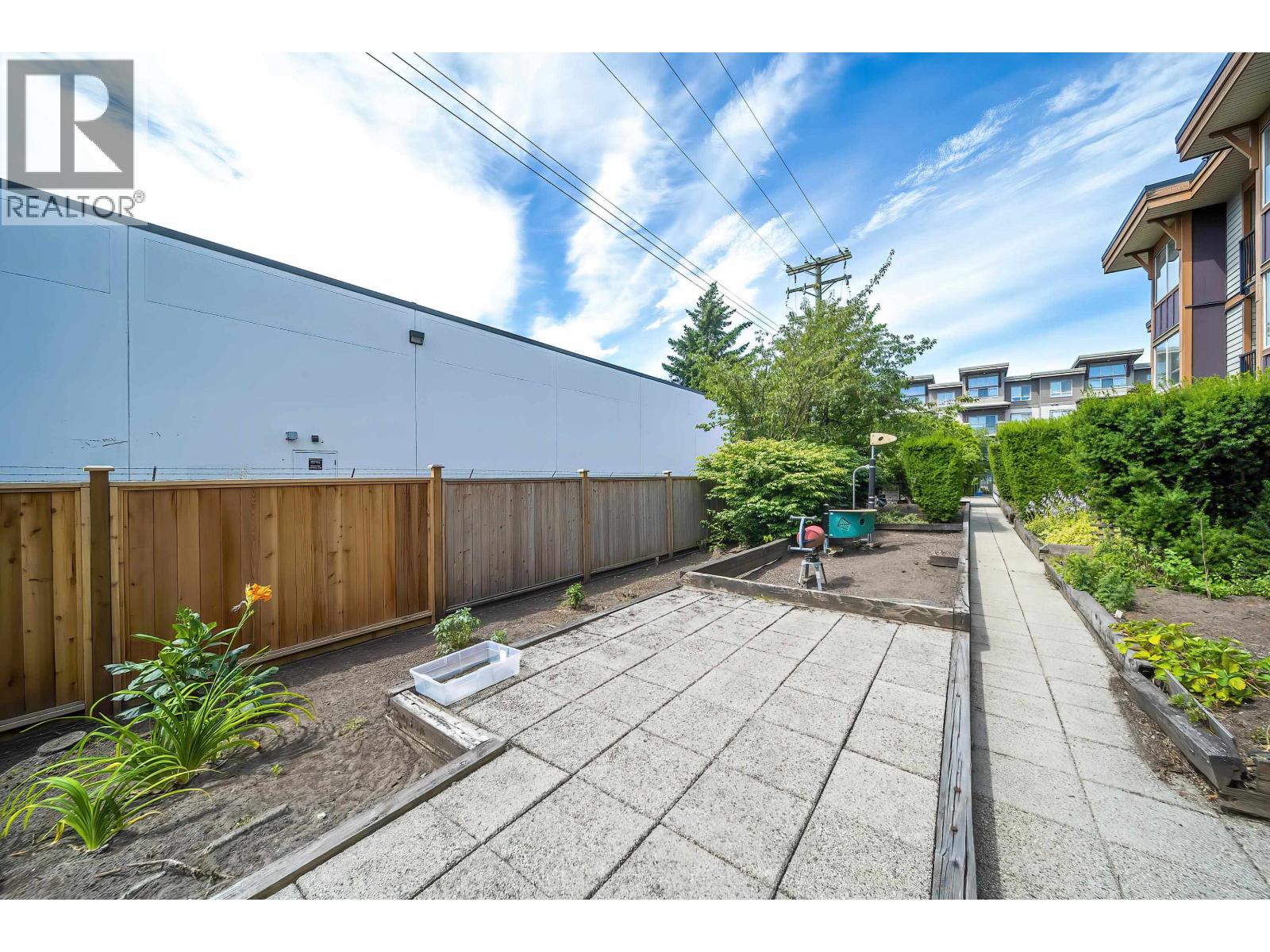 110 5000 IMPERIAL STREET