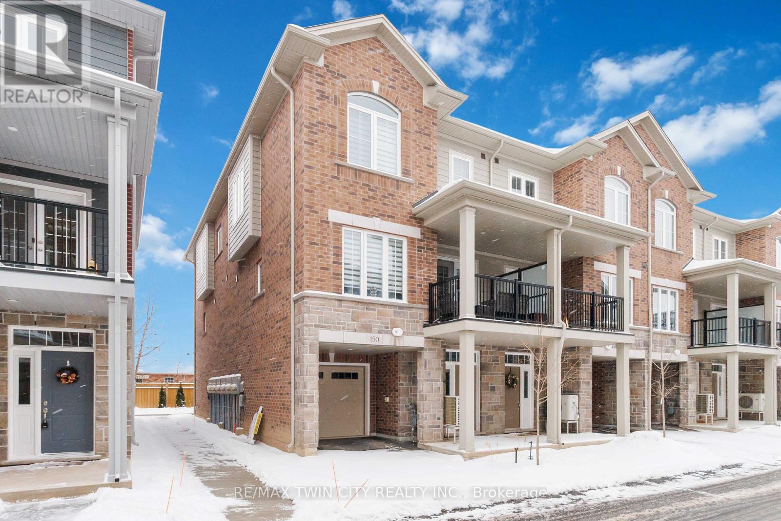 150 - 677 PARK ROAD N