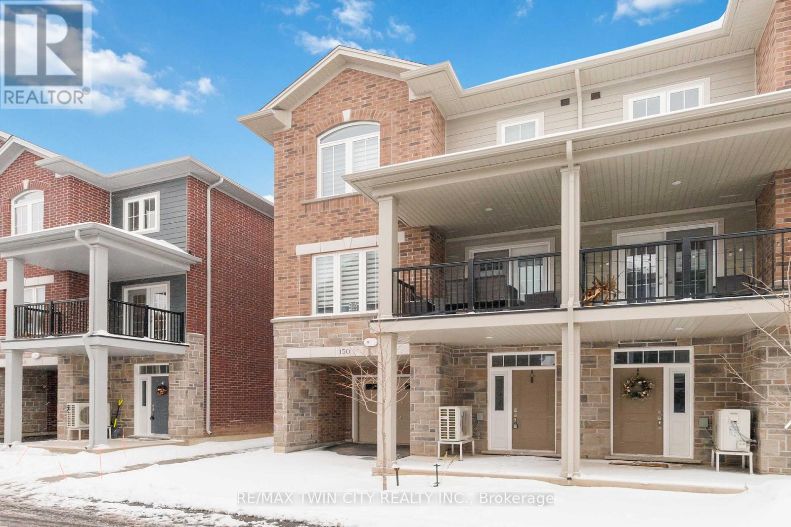 150 - 677 PARK ROAD N