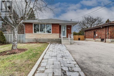 444 SPEEDVALE Avenue E Guelph ON N1E1P1