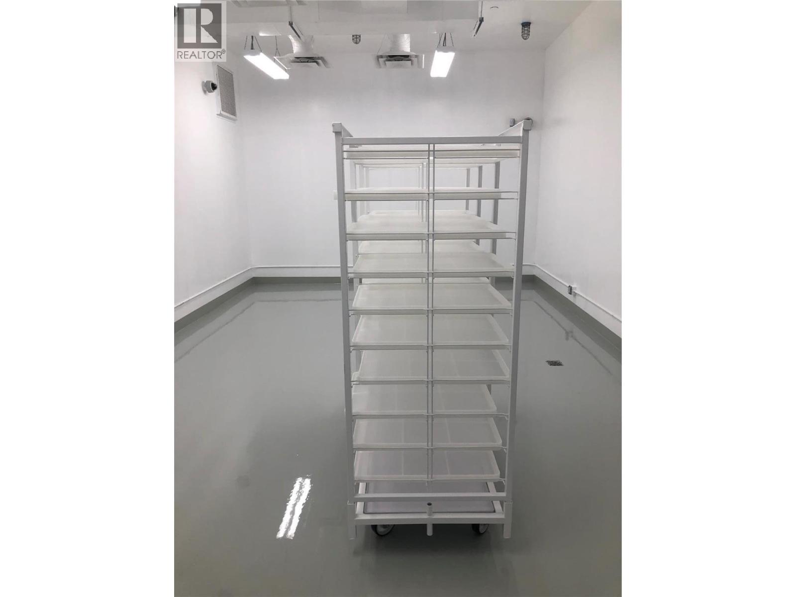 1837 Shuswap Avenue Unit# Lot 1