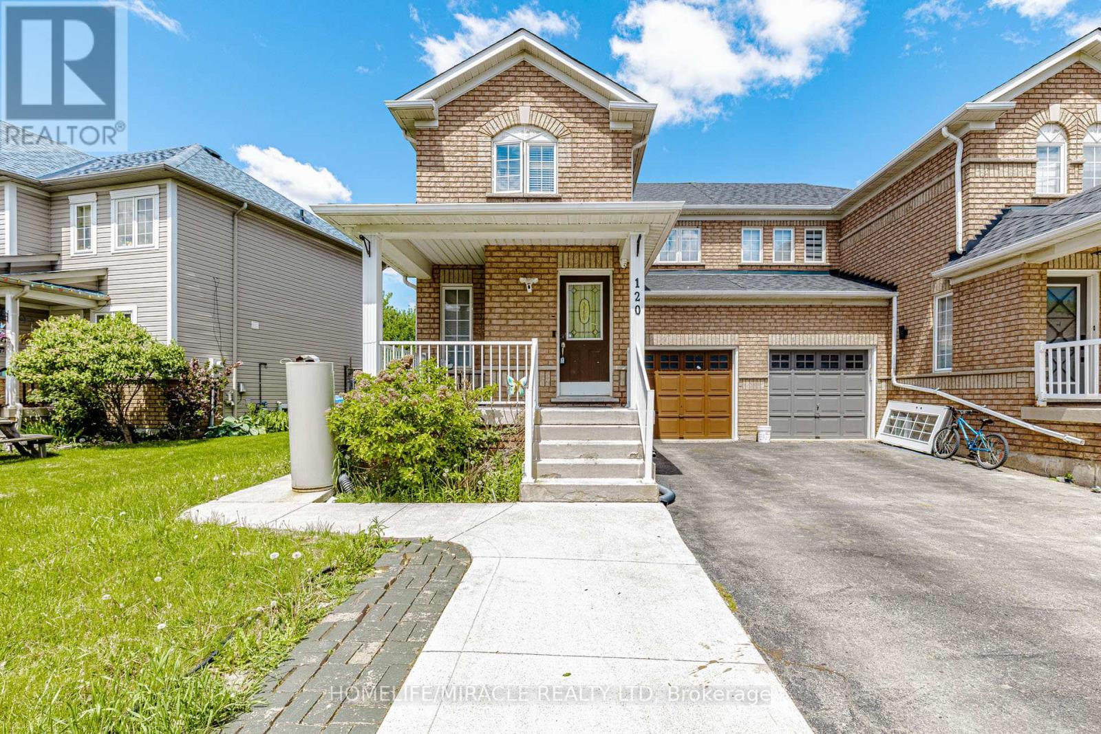 120 VICEROY CRESCENT