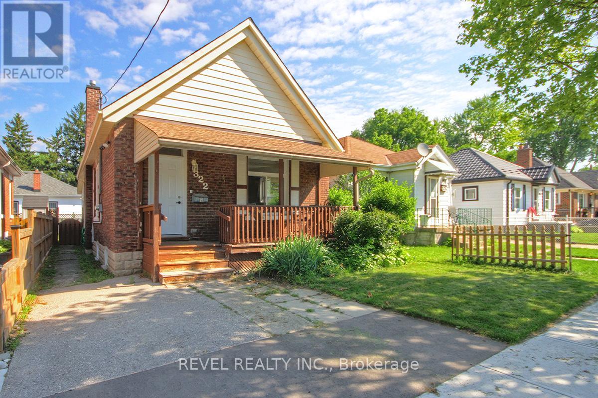 Photo 1 of 22 — 322 MORNINGTON AVENUE, London East (East G), ON N5Y3C1