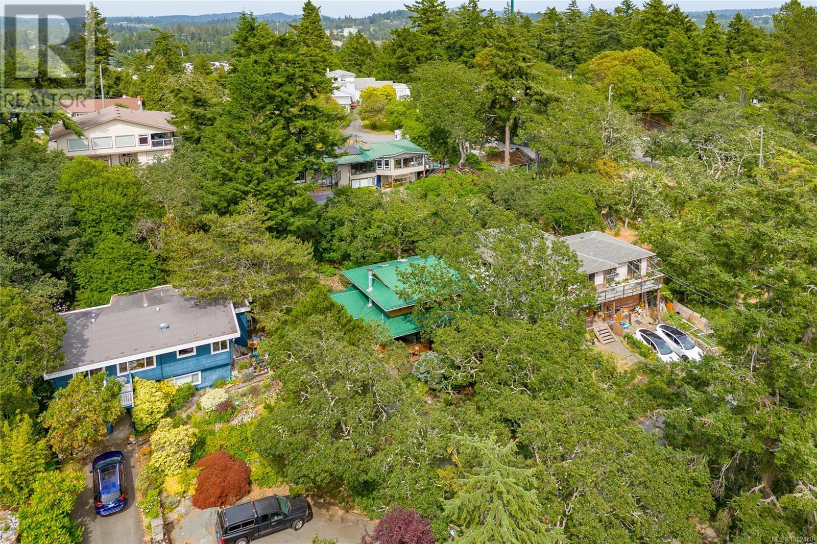 536 Prince Robert Lane