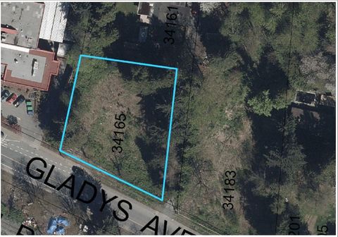 34165 GLADYS AVENUE Abbotsford BC V2S2E8
