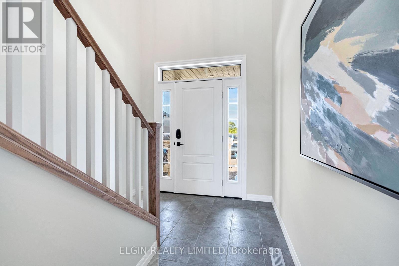 77 HEMLOCK CRESCENT