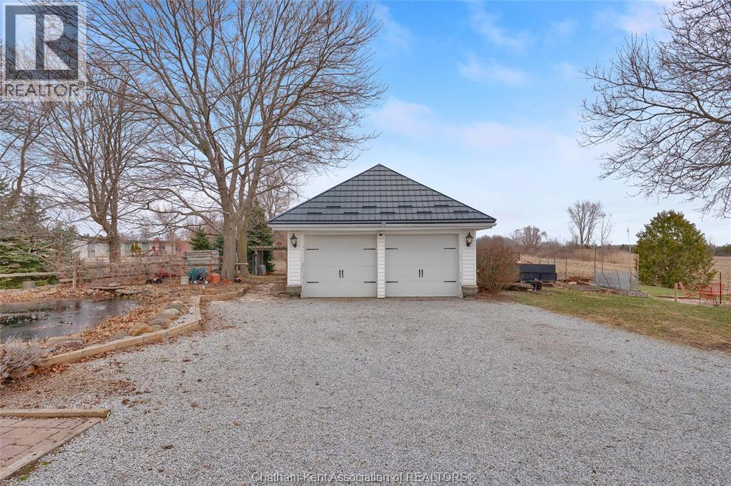 243 Chatham STREET South