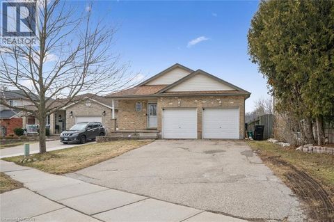 104 KENT Street Cambridge ON N1S4H2