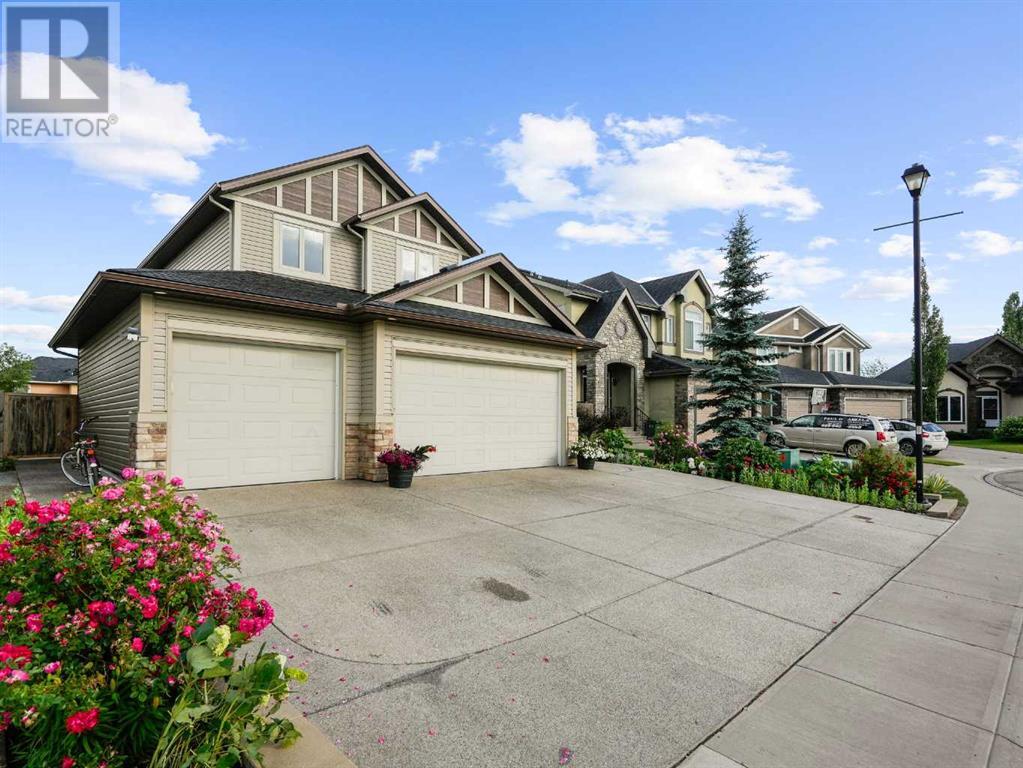 248 ASPENMERE Close