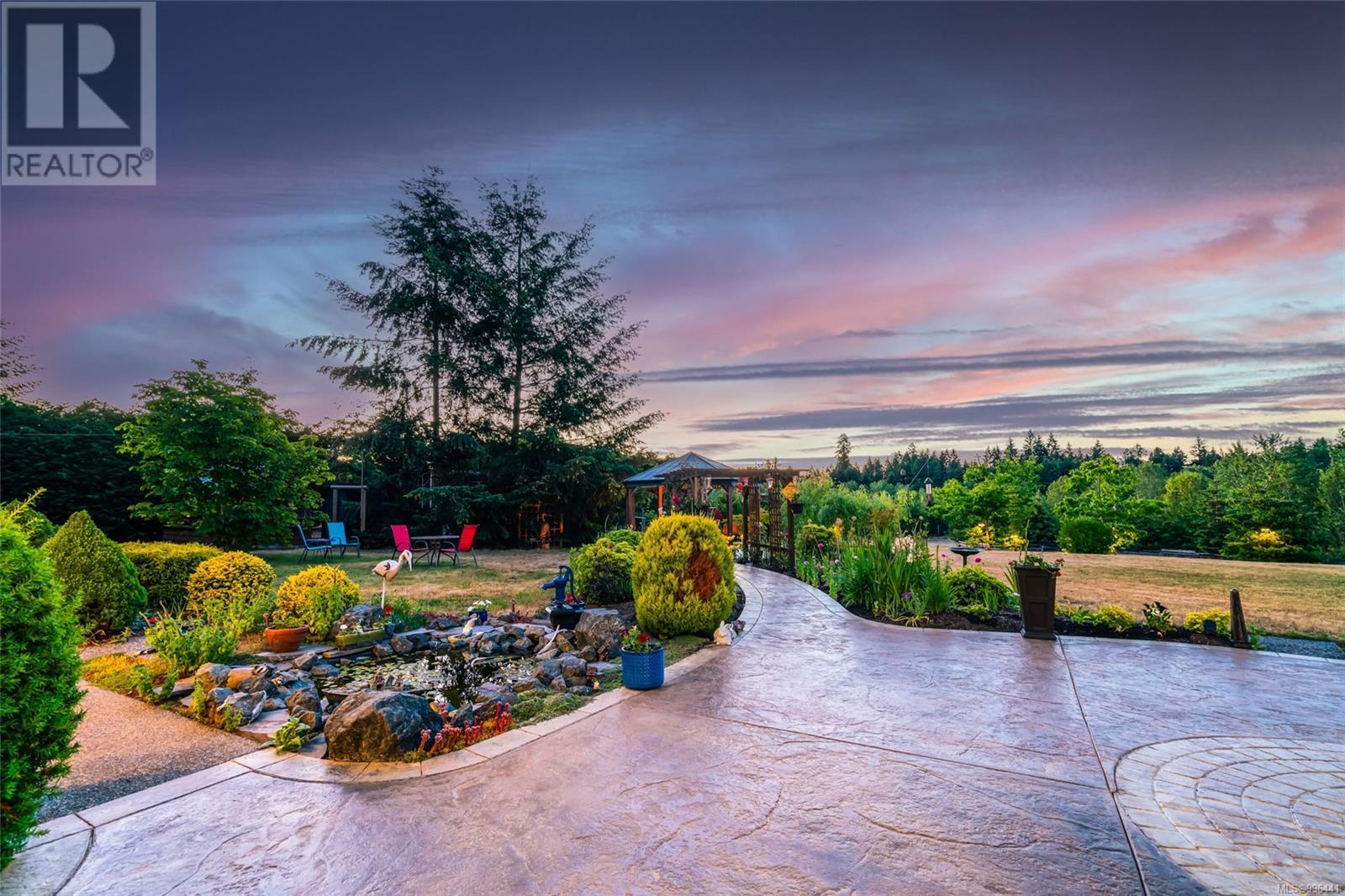905 Rivers Edge Dr