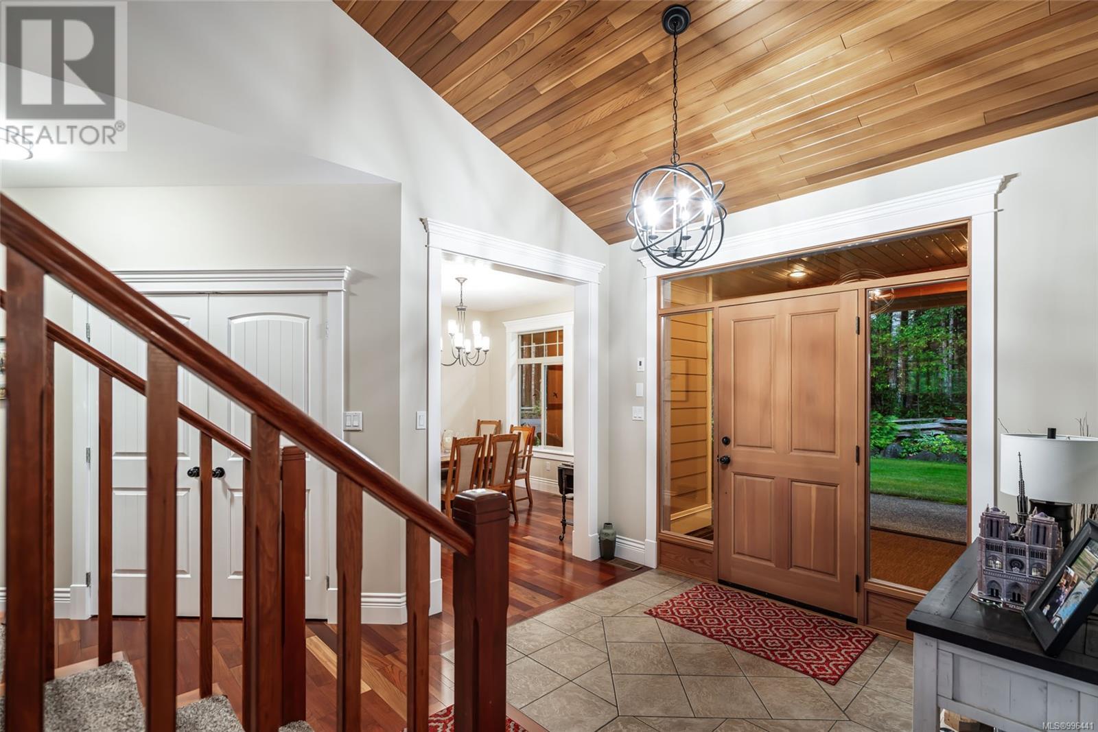 905 Rivers Edge Dr