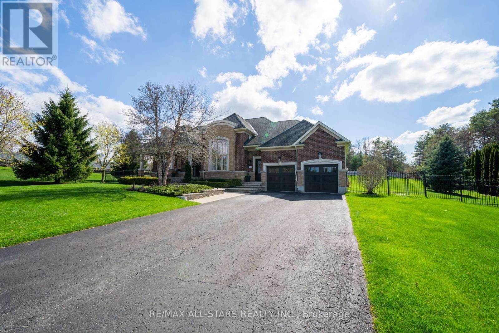78 WYNDANCE WAY