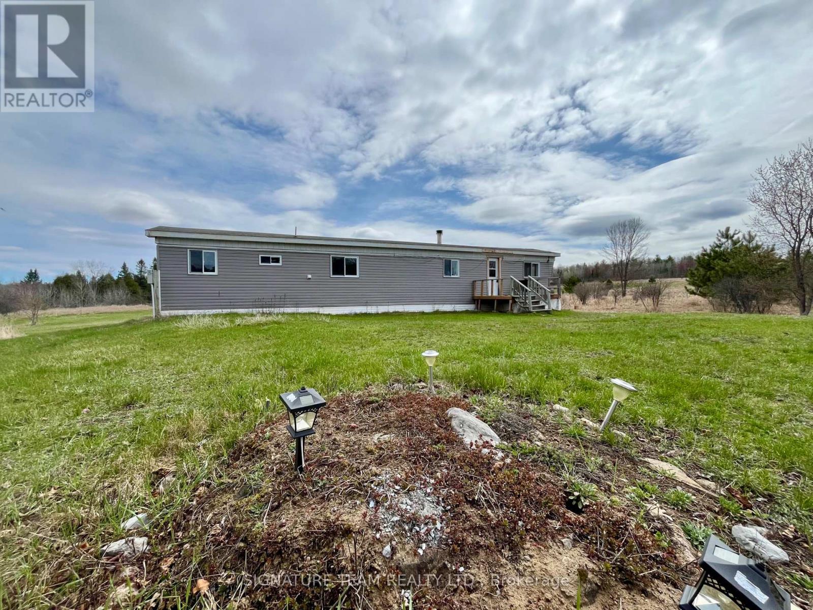 Photo 1 of 45 — 3092 SCOTCH BUSH ROAD, Bonnechere Valley, ON K0J1S0