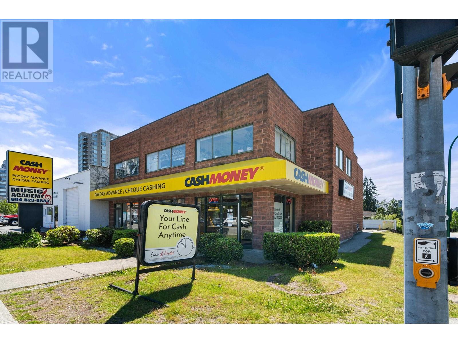 6908 KINGSWAY