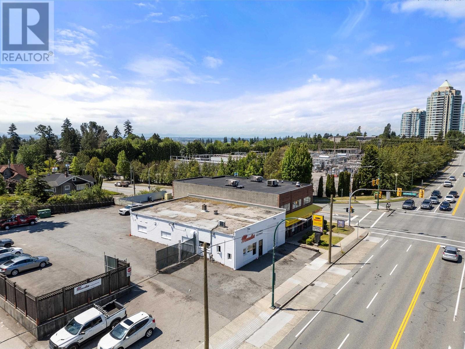 6908 KINGSWAY