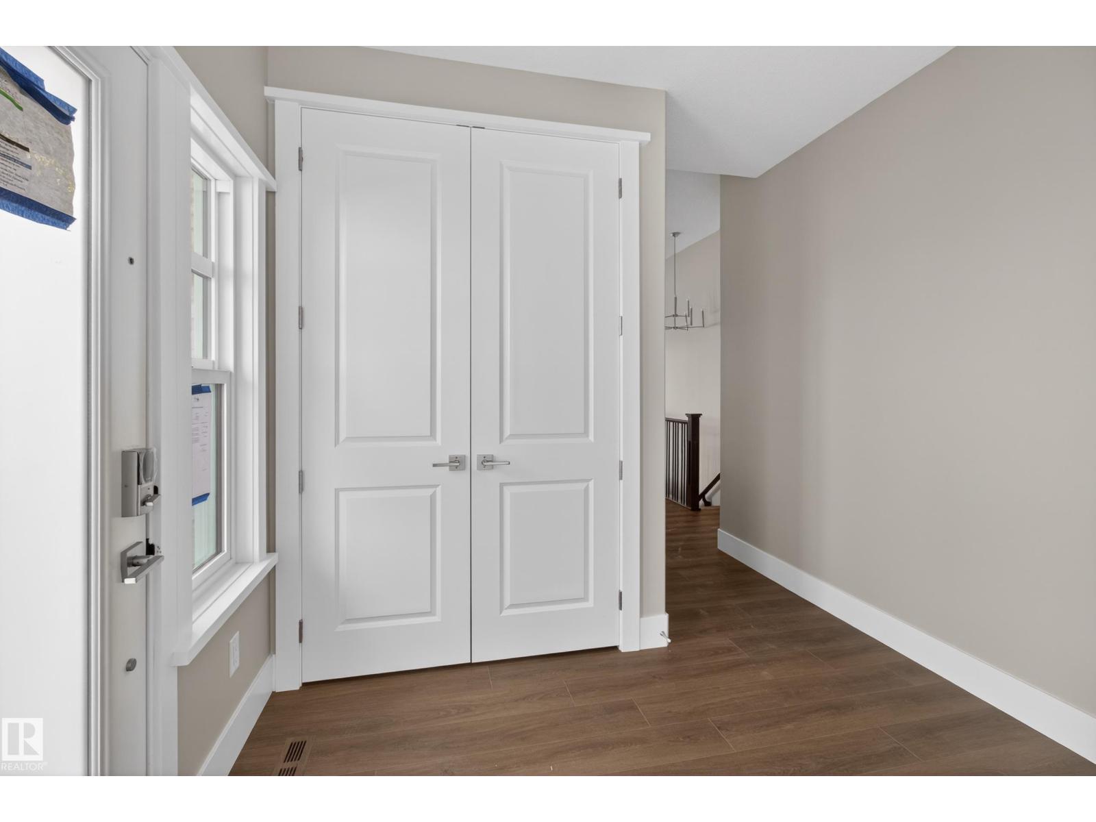 #13 120 HILLSHIRE BV