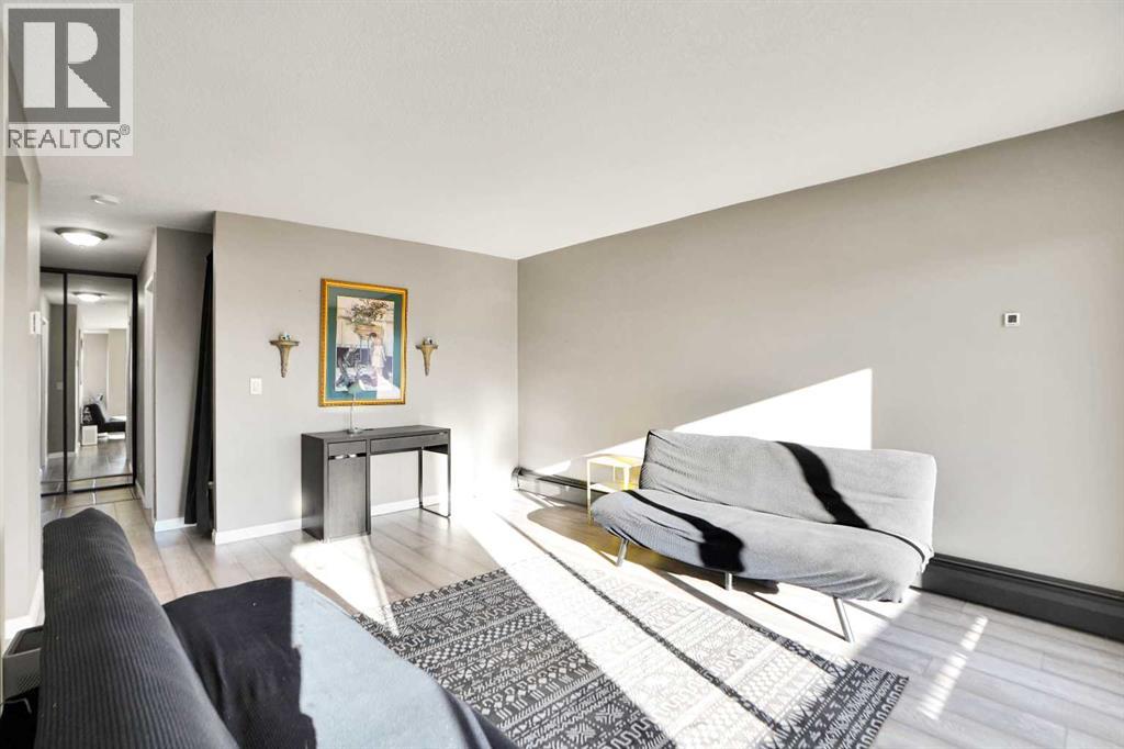 202, 1529 26 Avenue SW