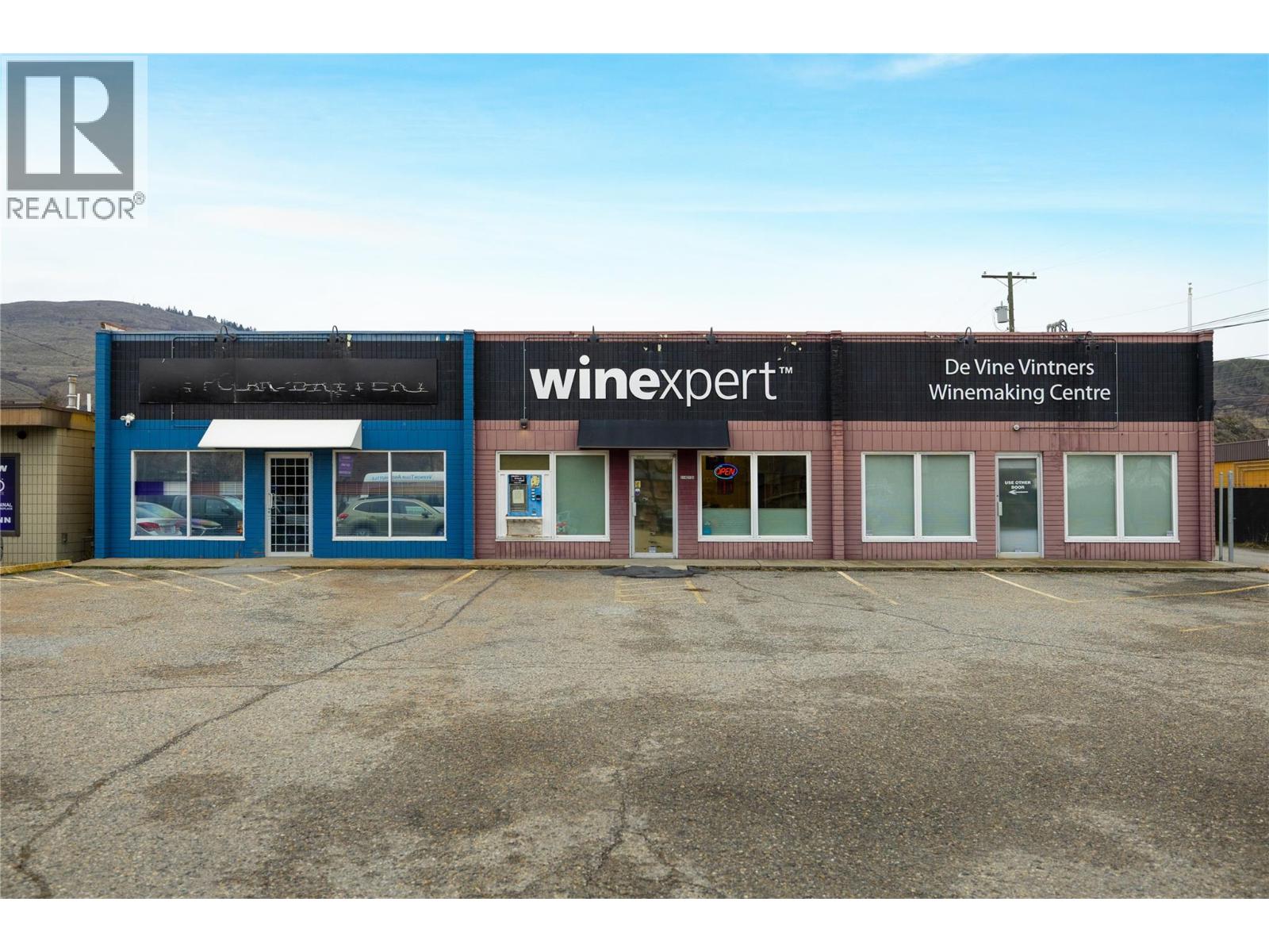4313 25 Avenue Unit# 2A & 3A