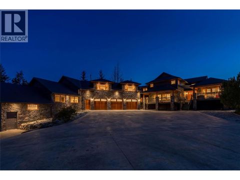 5774 Deadpine Drive Kelowna BC V1P1A3