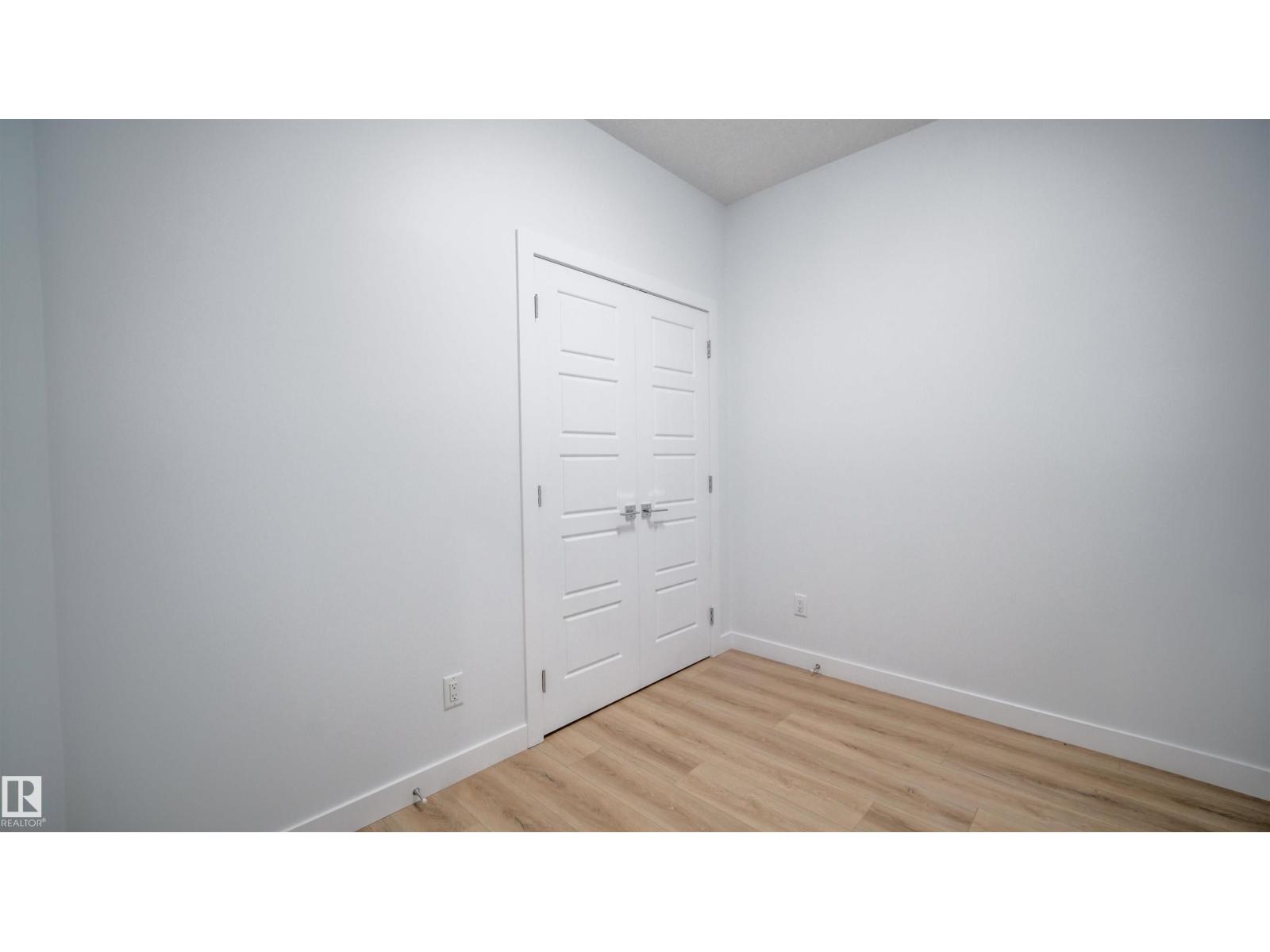 3708 40 Ave