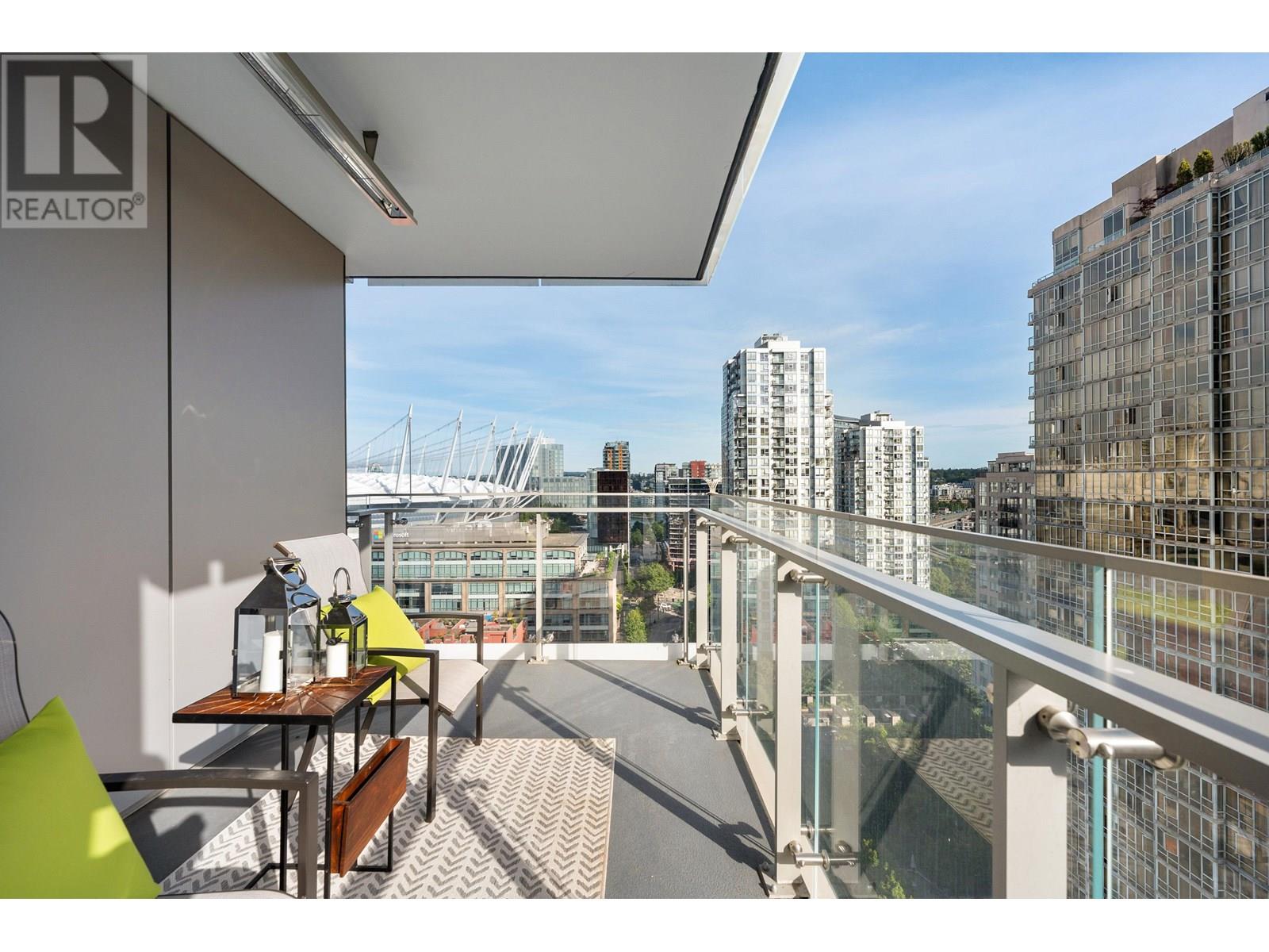 1604 885 CAMBIE STREET