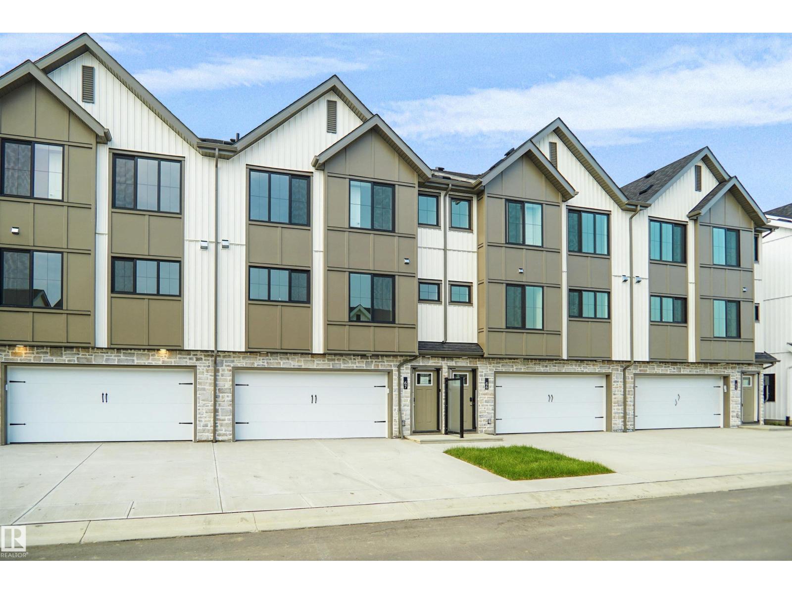 #67 17319 5 ST NE