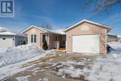 9 QUAKER COURT Prince Edward County (Wellington Ward) ON K0K3L0