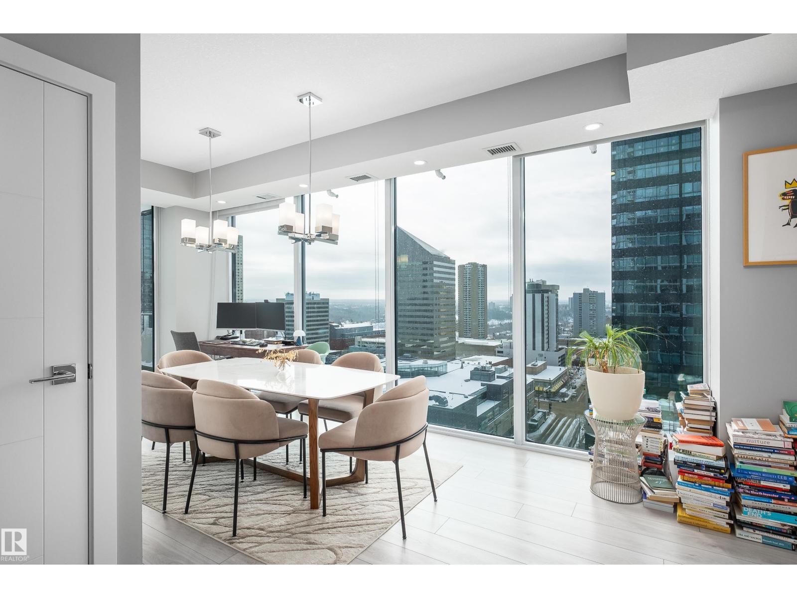 #1700 10180 103 ST NW