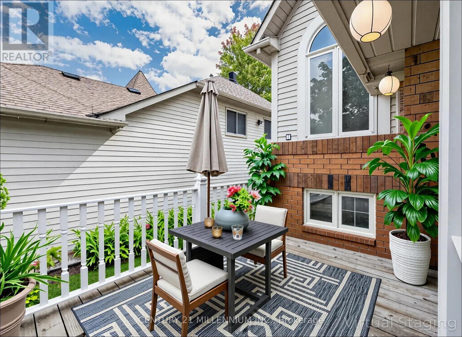 425 ELMWOOD COURT
