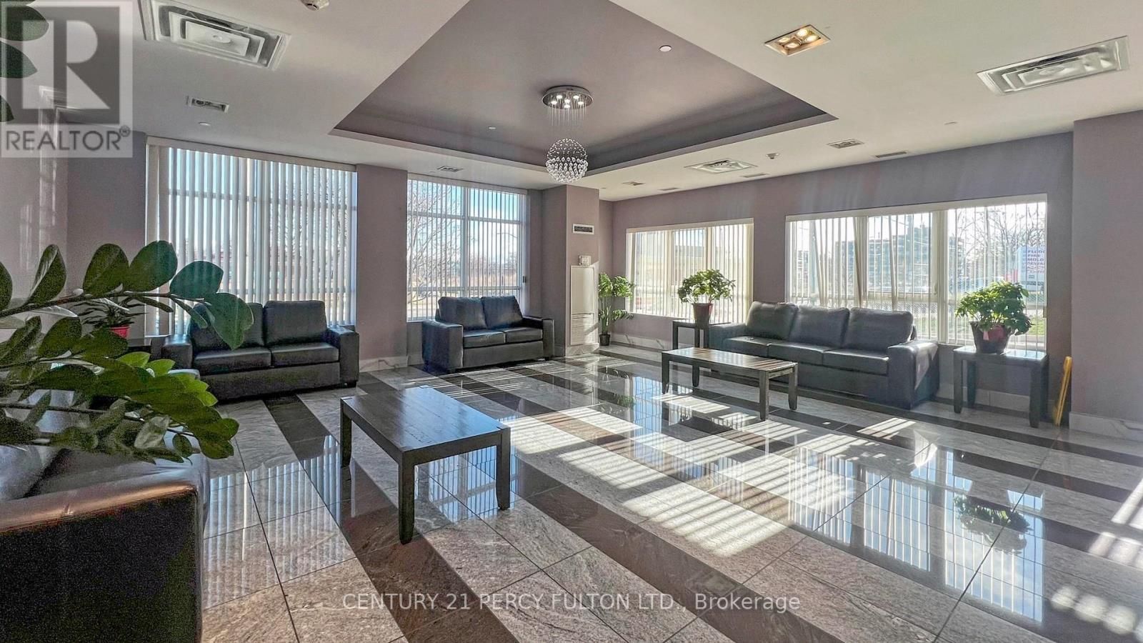 802 - 1328 BIRCHMOUNT ROAD