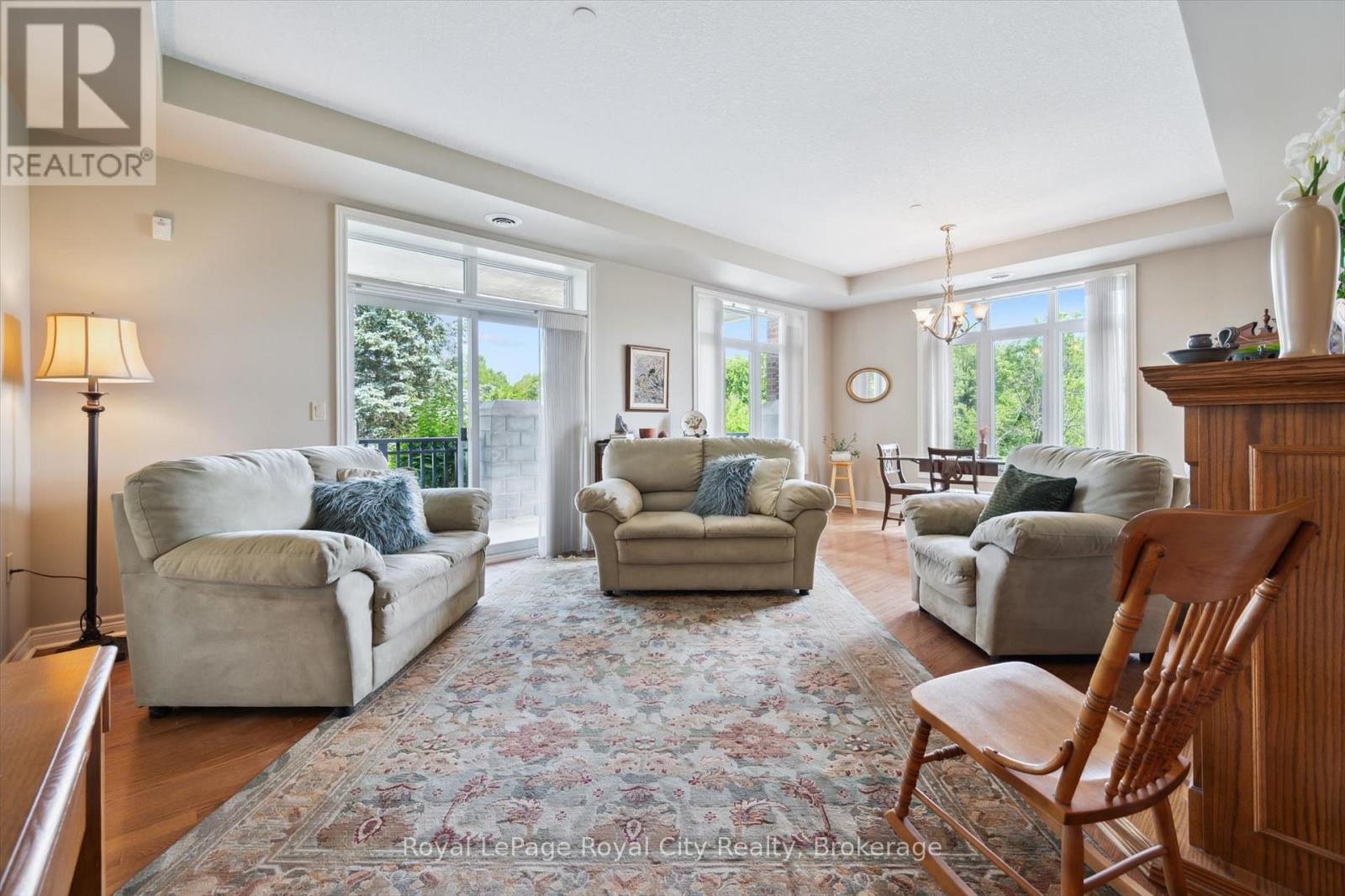 112 - 71 BAYBERRY DRIVE