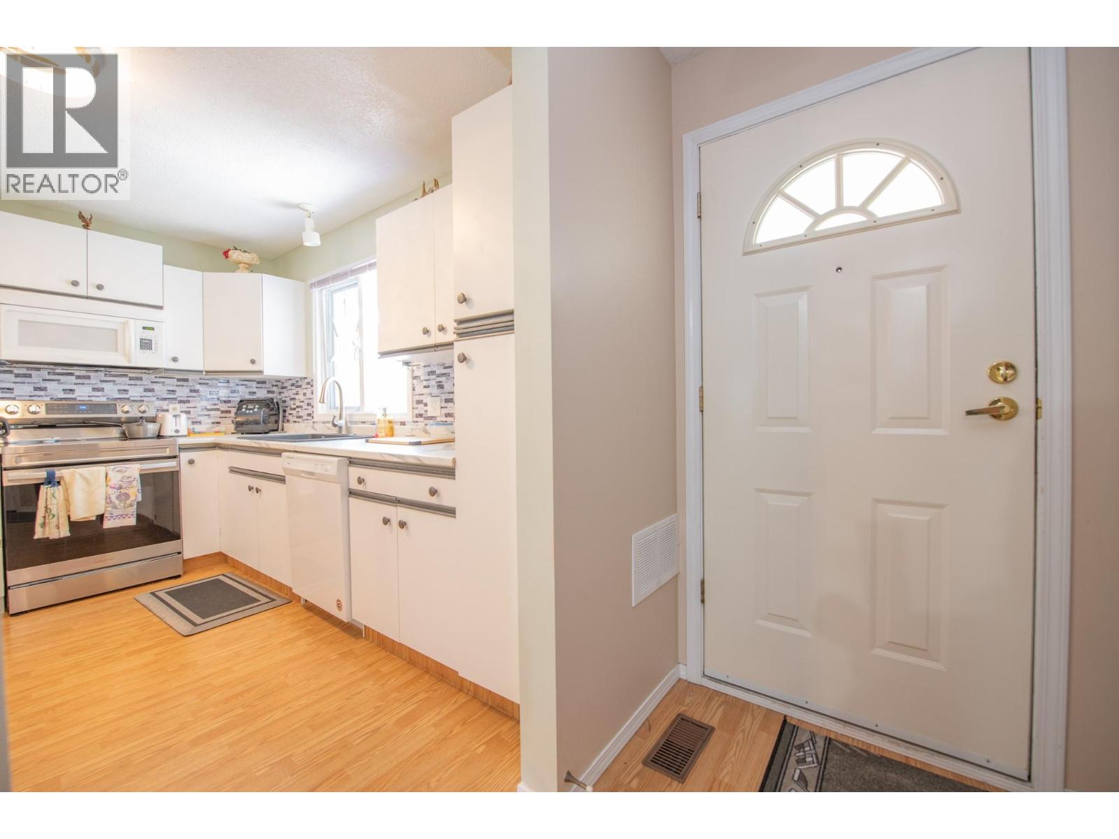 3900 27 Avenue Unit# 16