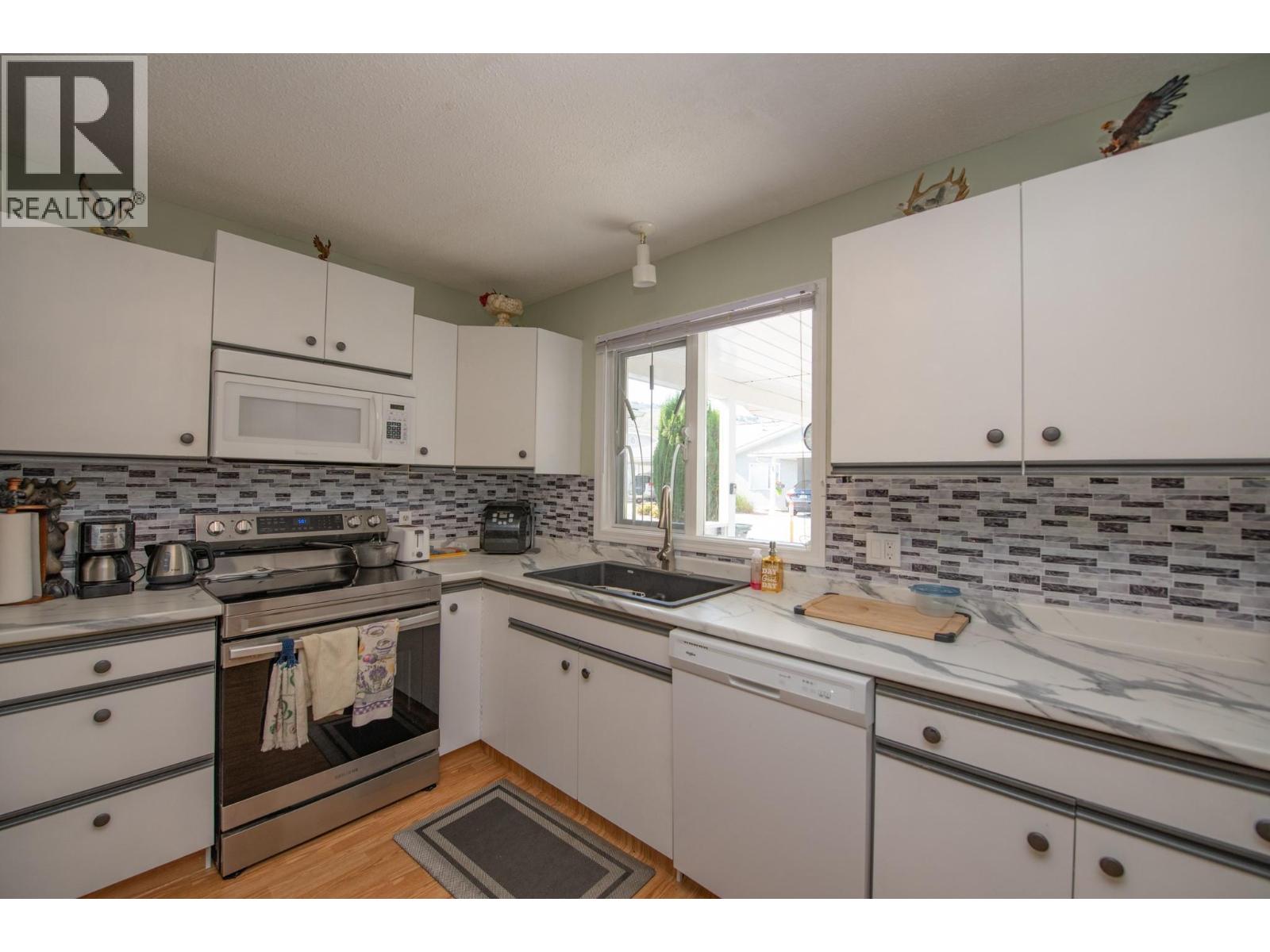 3900 27 Avenue Unit# 16