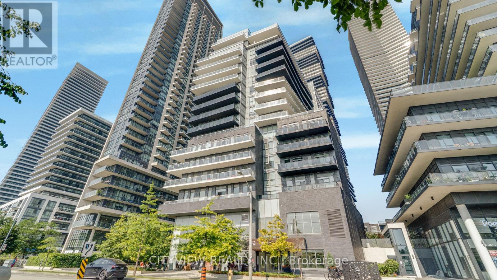304 - 110 MARINE PARADE DRIVE