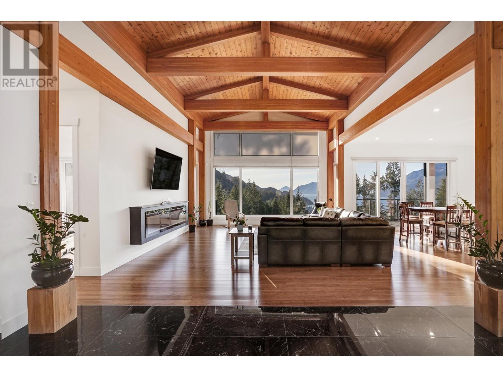 1024 GOAT RIDGE DRIVE