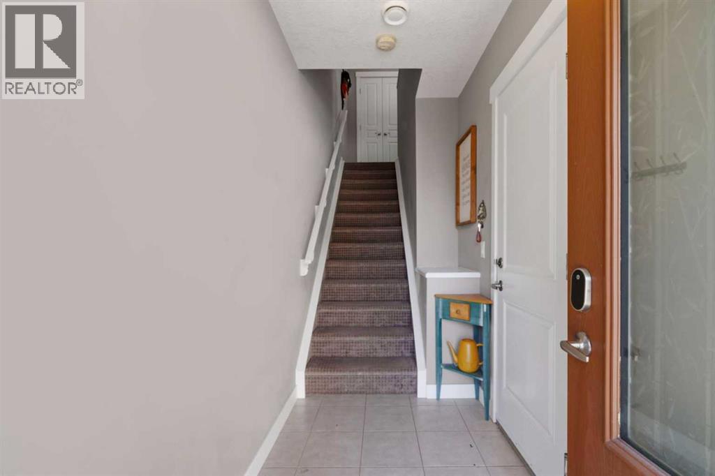 1203, 32 Horseshoe Crescent