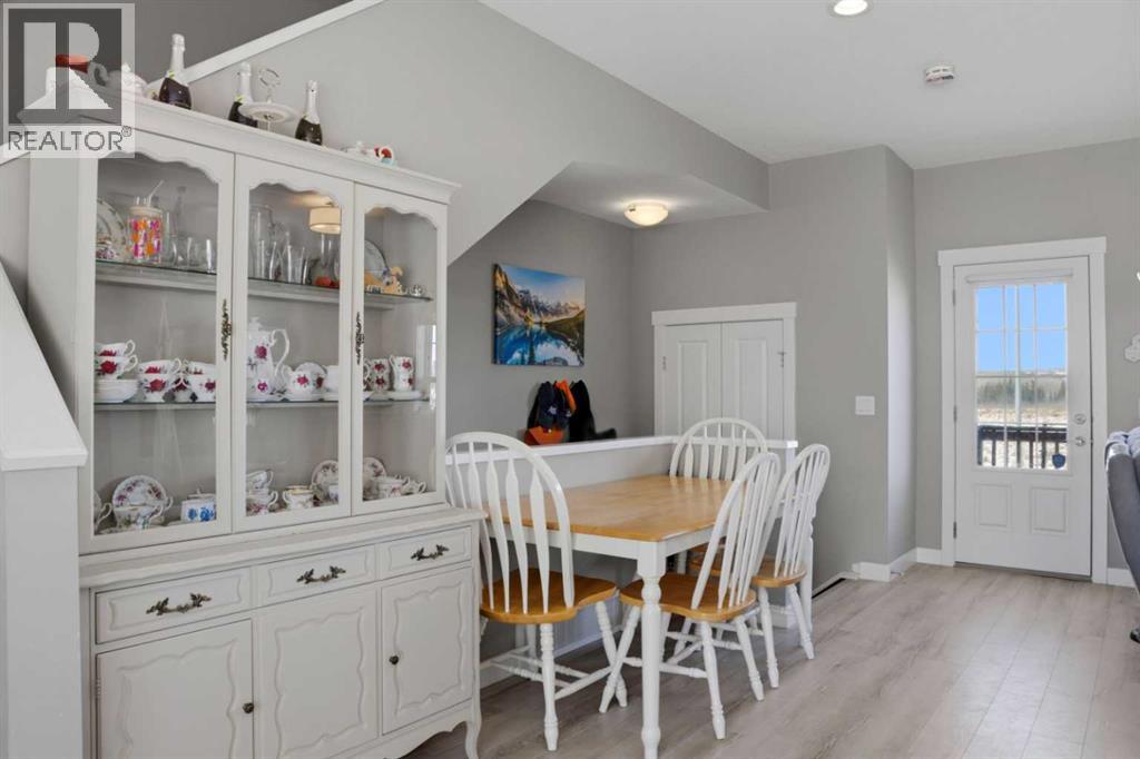 1203, 32 Horseshoe Crescent