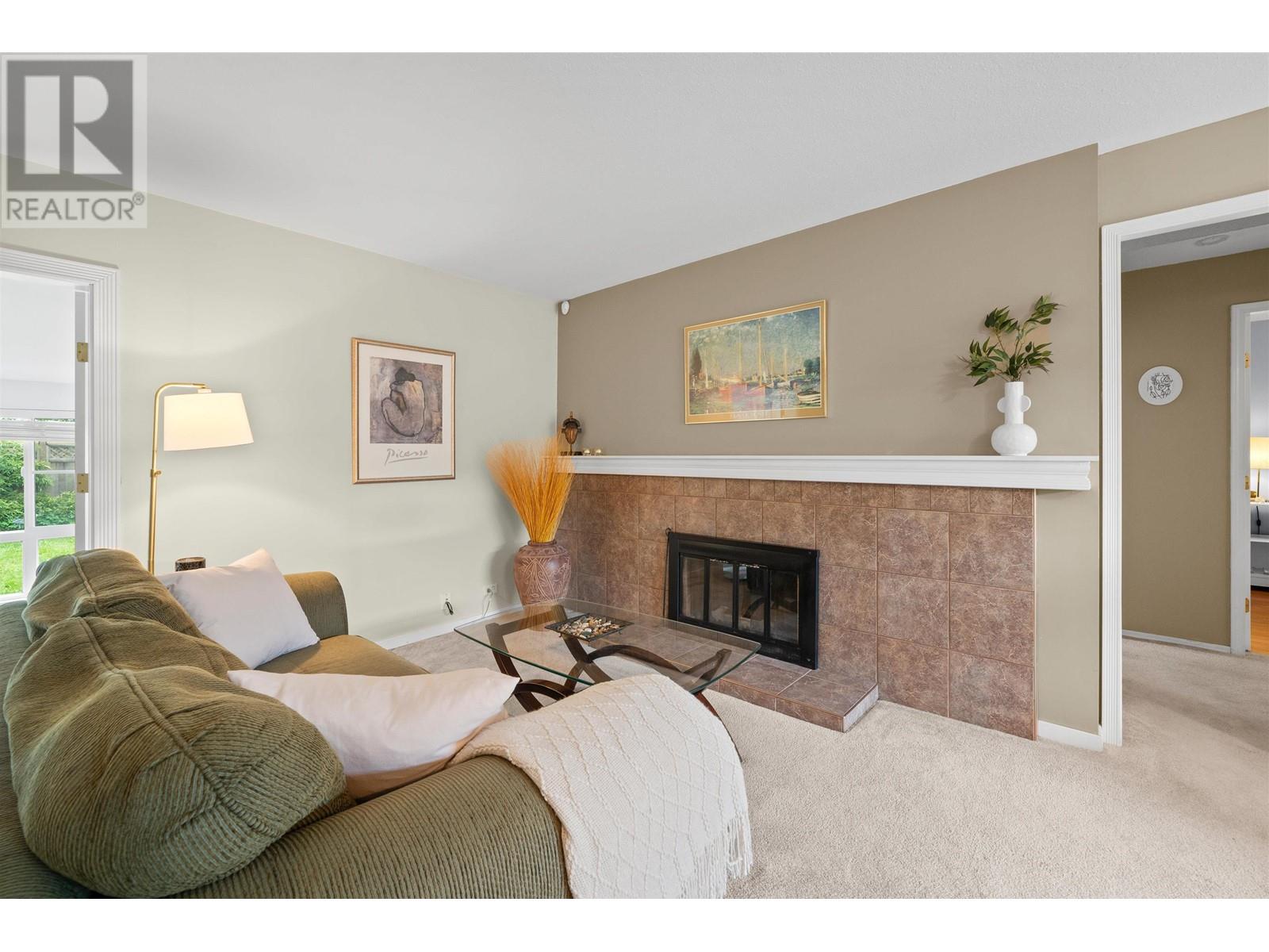 1181 SILVERWOOD CRESCENT