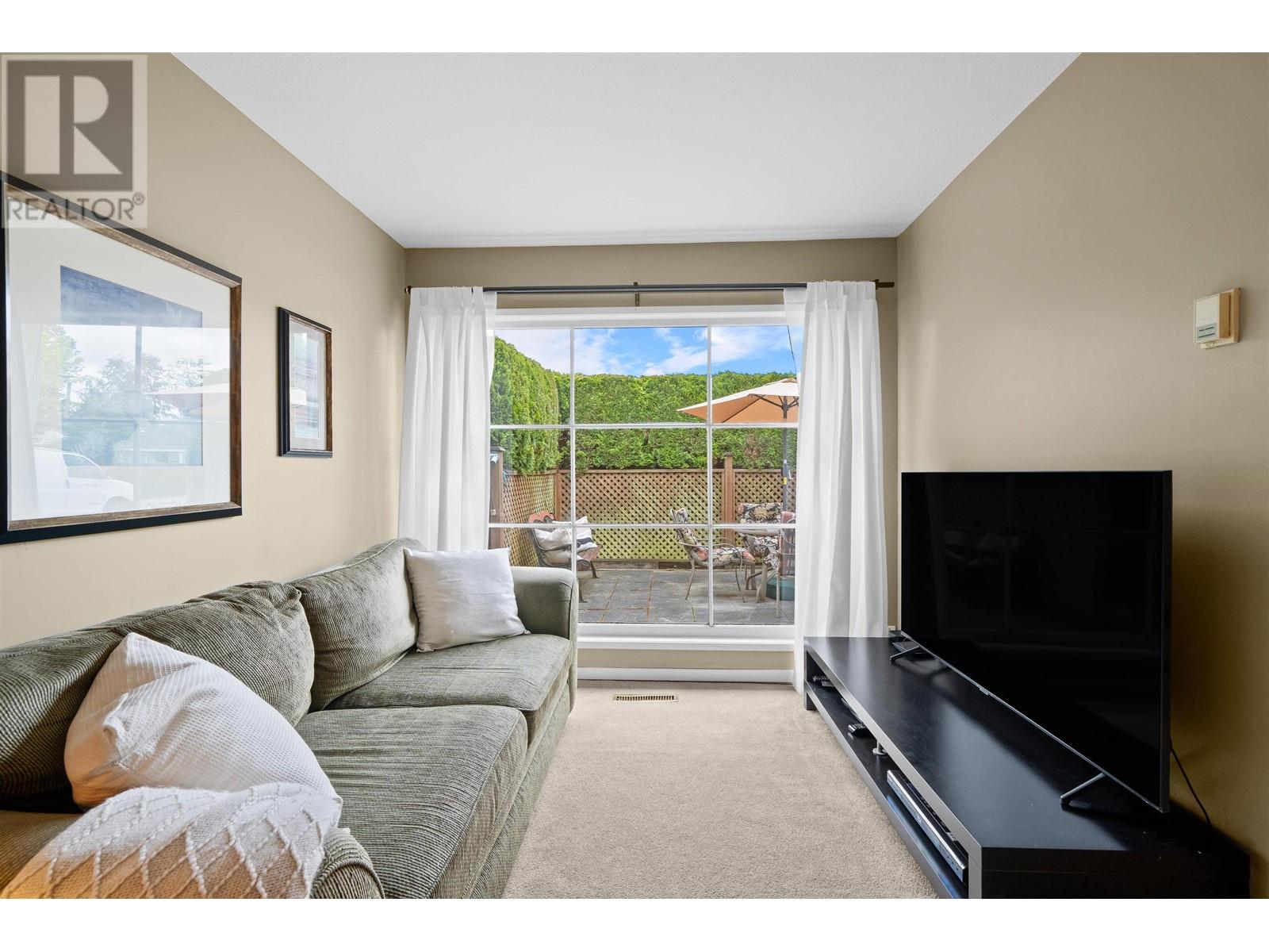 1181 SILVERWOOD CRESCENT