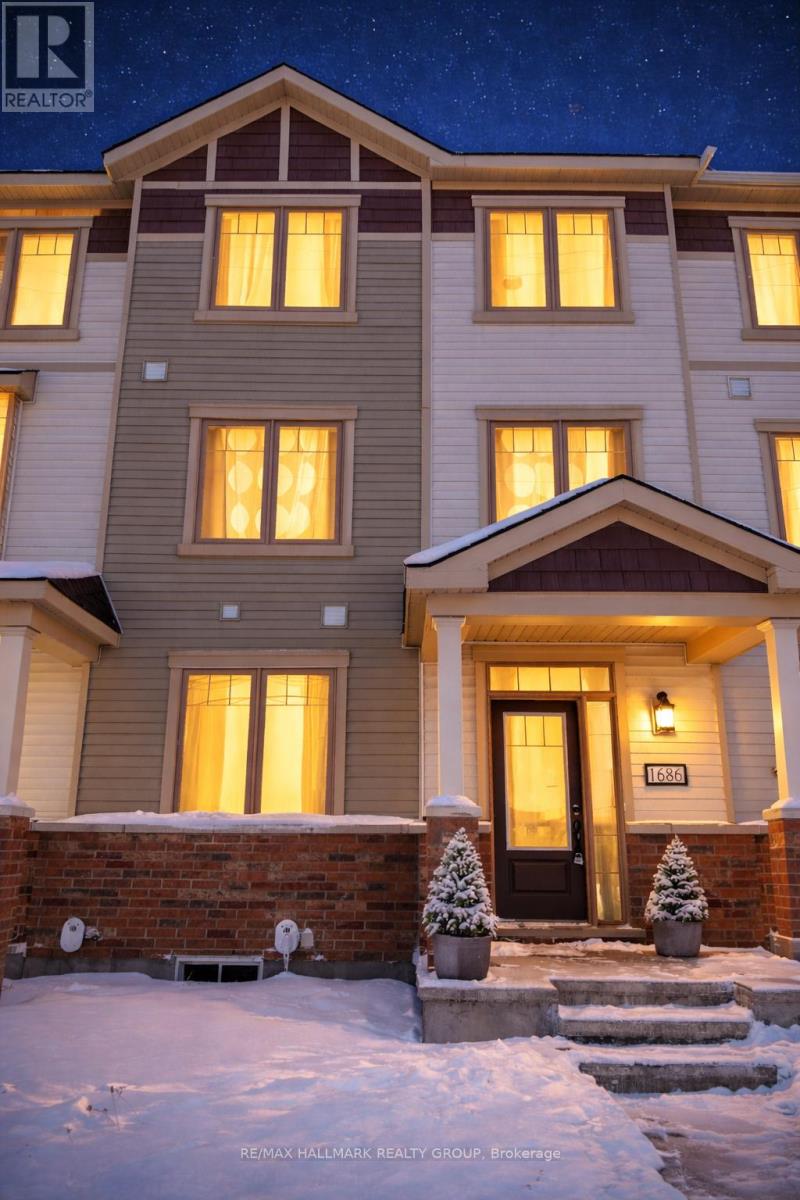 1686 MAPLE GROVE STREET