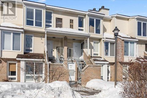 B - 207 WOODFIELD DRIVE Ottawa ON K2G4P2