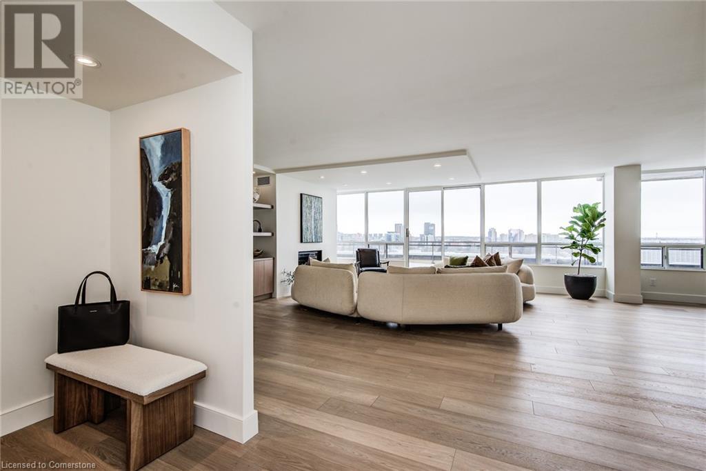 4 WILLOW Street Unit# 1601