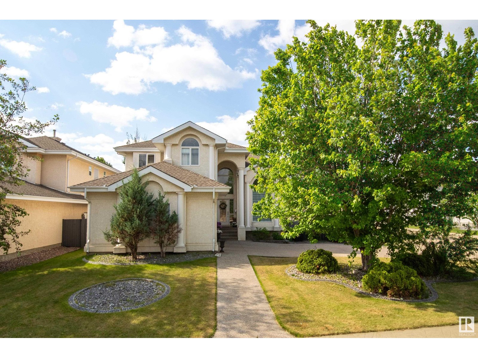 240 TORY CR NW