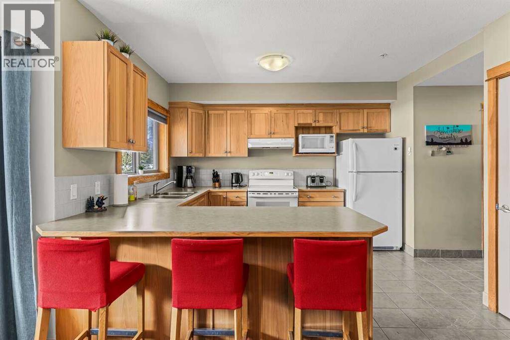 300, 1140 Railway Avenue