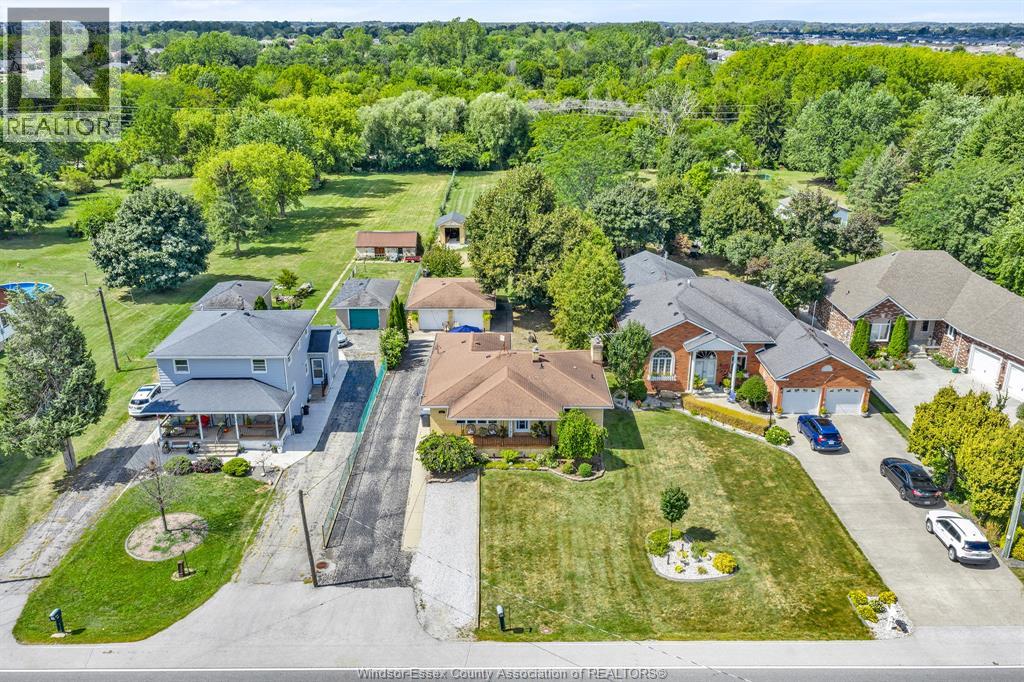 542 CONCESSION RD 2 North